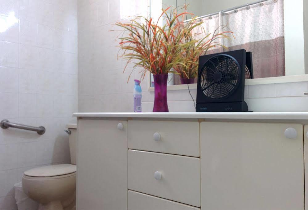 Chester Avenue Guest House คิงส์ตัน ภายนอก รูปภาพ
